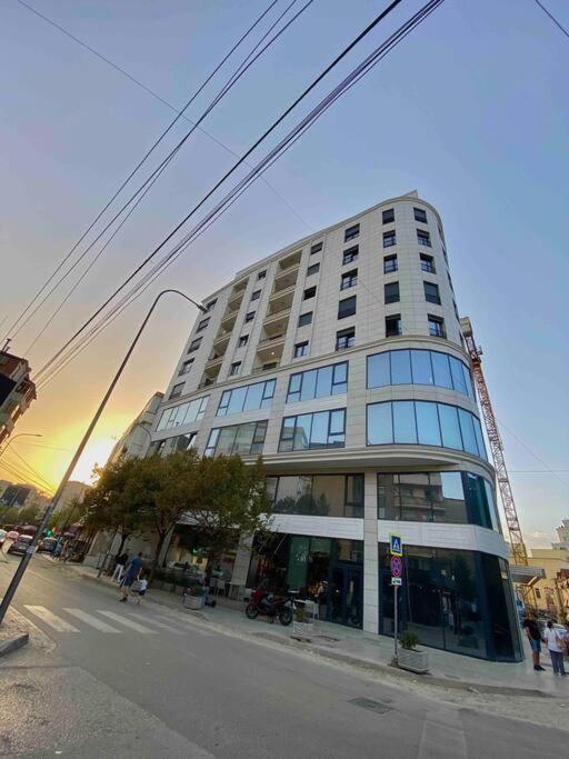 2+1 Apartment - Tirana City Center エクステリア 写真